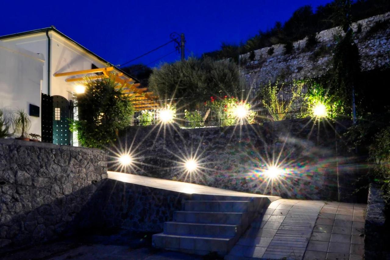 Myronis Villa Corfu Town Exterior photo